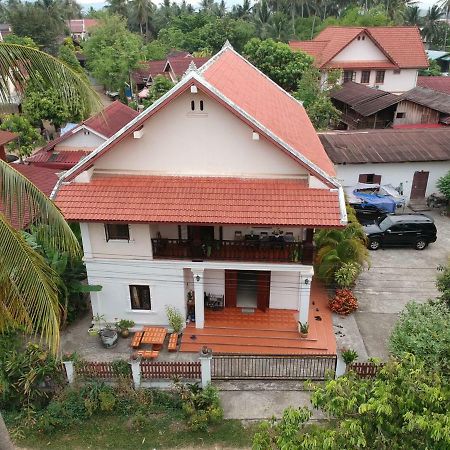 A Tee Guesthouse Luangprabang Kültér fotó