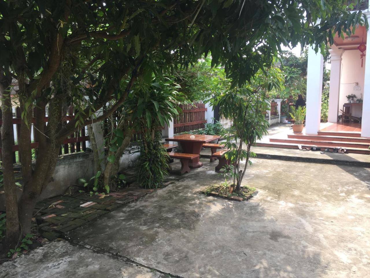 A Tee Guesthouse Luangprabang Kültér fotó